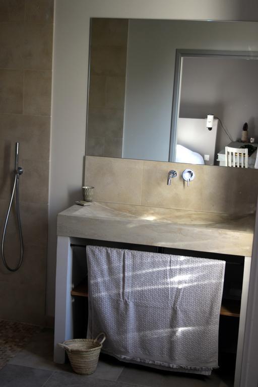 La Magnanerie De L'Isle B&B Quarto foto